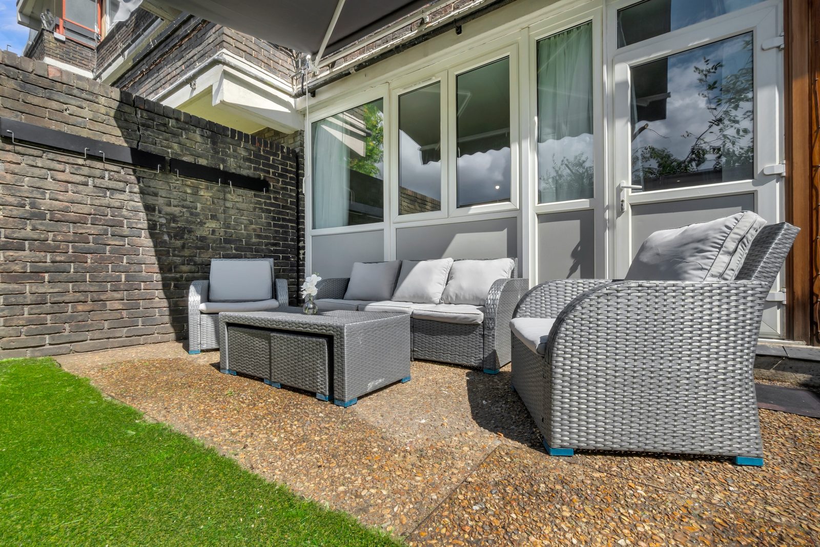 Private garden patio
